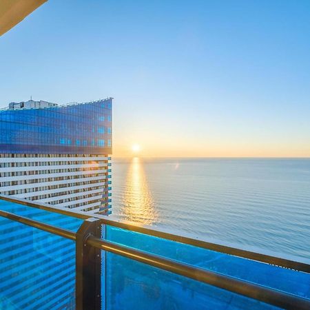 Panorama Sea View Central City Batumi & Aparthotel Dış mekan fotoğraf