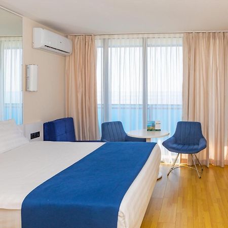 Panorama Sea View Central City Batumi & Aparthotel Dış mekan fotoğraf