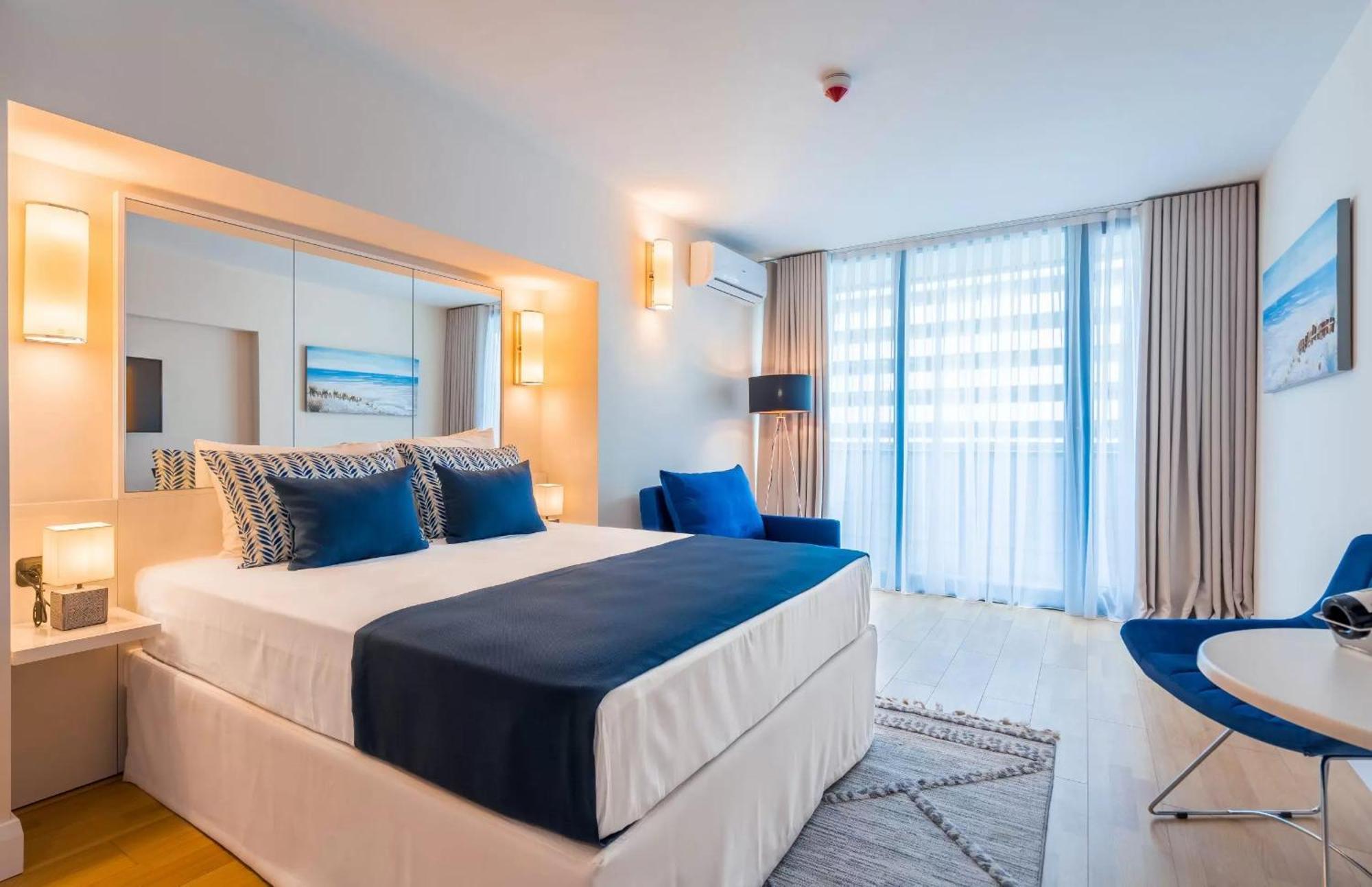 Panorama Sea View Central City Batumi & Aparthotel Dış mekan fotoğraf