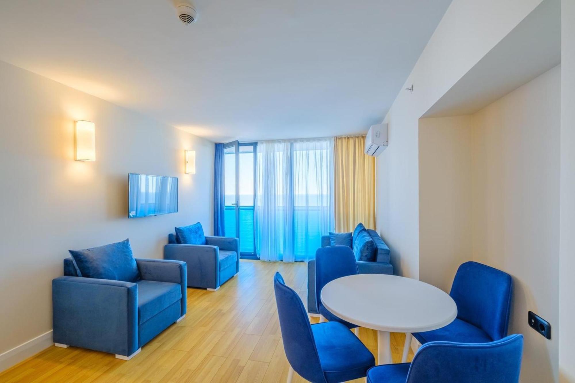 Panorama Sea View Central City Batumi & Aparthotel Dış mekan fotoğraf