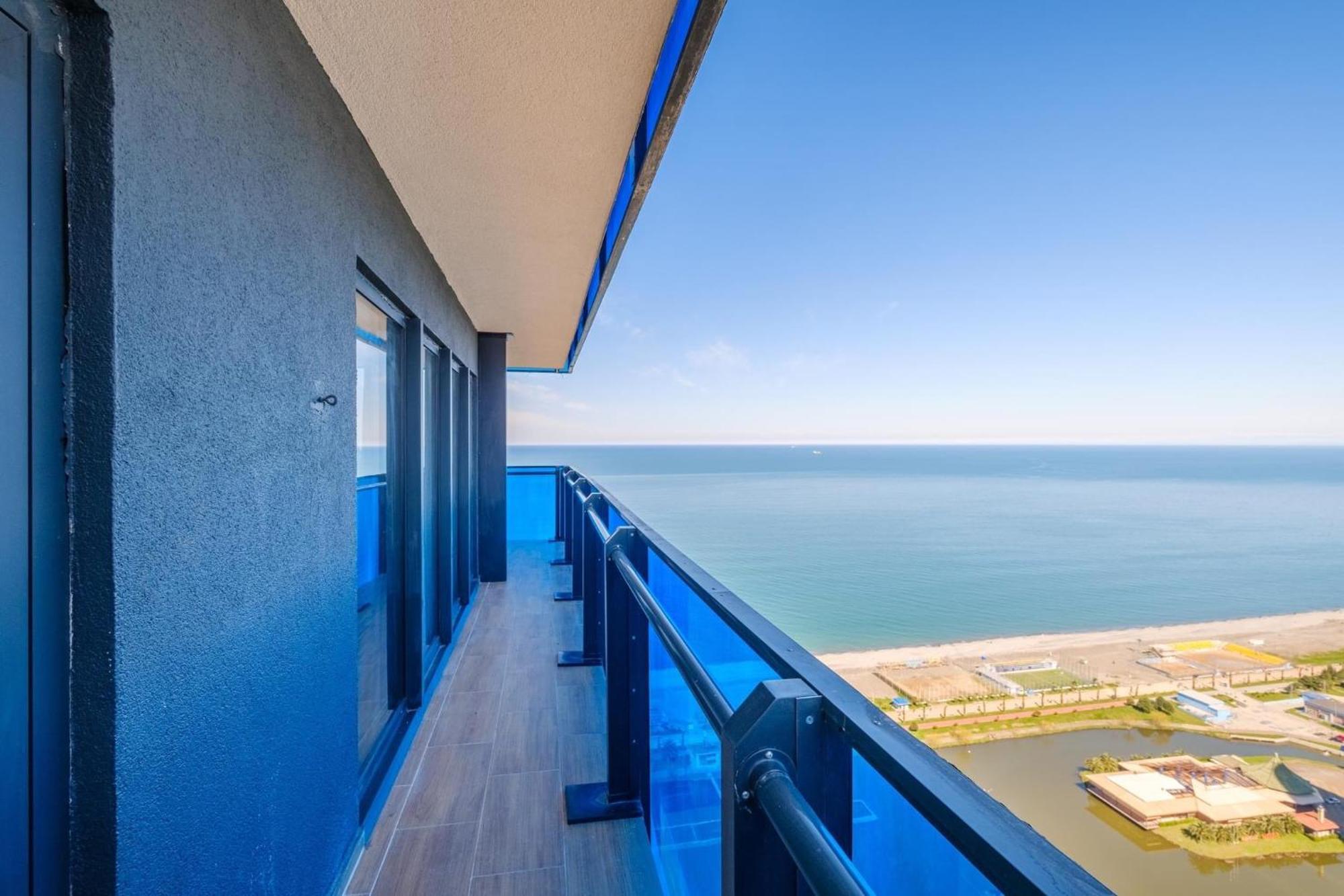Panorama Sea View Central City Batumi & Aparthotel Dış mekan fotoğraf